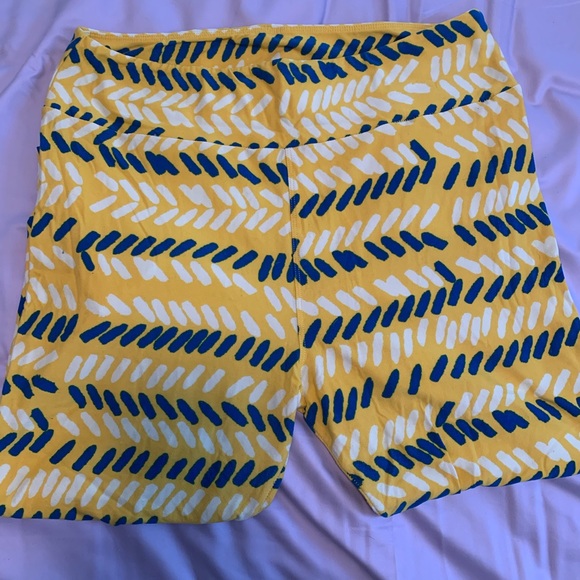 TC Lularoe Leggings Geometric Pattern - Picture 2 of 3
